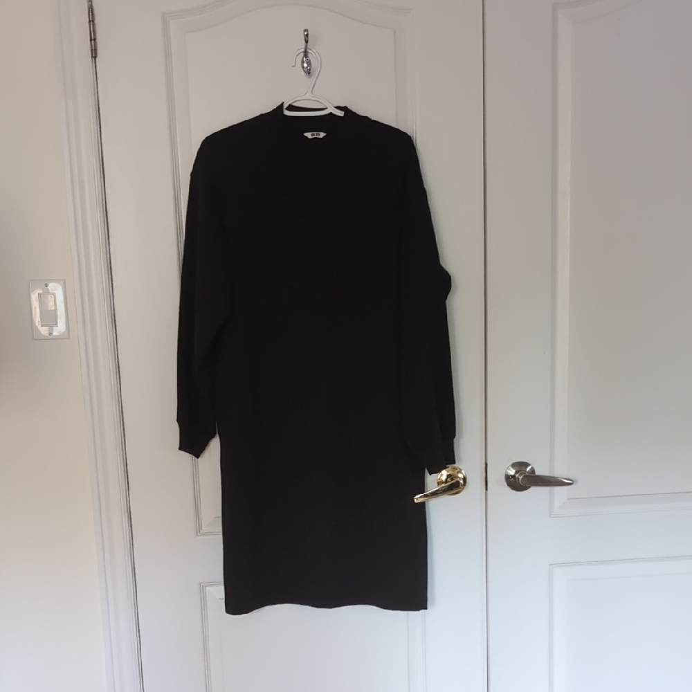Black Long Sleeve Uniqlo Dress